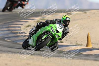 media/Nov-16-2025-Race Pace (Sun) [[8c5fa54630]]/Verified Riders/8-Turn 12 (120pm)/